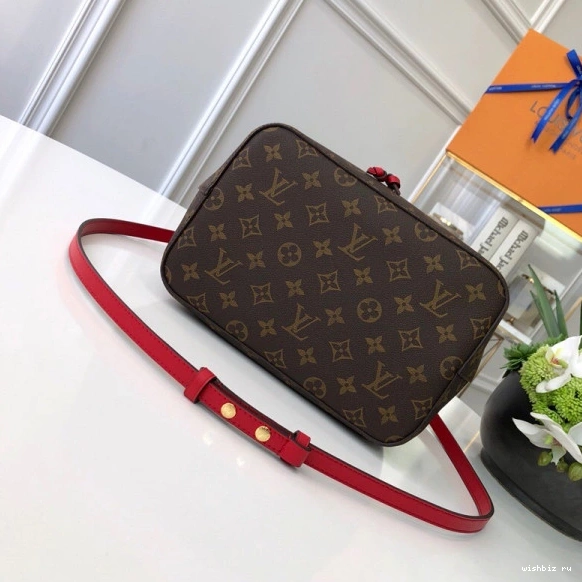 WIS VUITTON LOUIS NÉONOÉ 1127